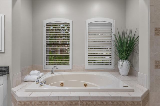 7808 DERBY CT, Lakewood Ranch, FL 34202