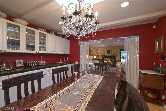 23421 AETNA Street, Woodland Hills, CA 91367