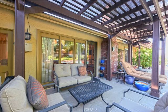 23421 AETNA Street, Woodland Hills, CA 91367