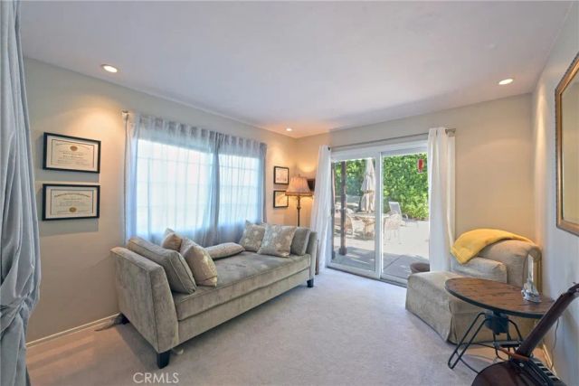 23421 AETNA Street, Woodland Hills, CA 91367