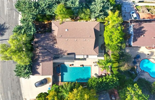 23421 AETNA Street, Woodland Hills, CA 91367