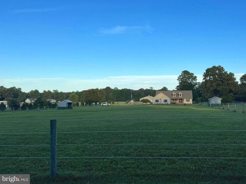 6505 GRIFFITH LAKE DR, Milford, DE 19963