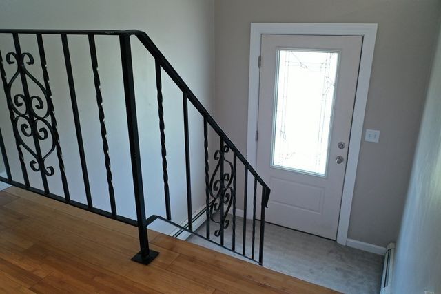 16 Ellisville Dr, Plymouth, MA 02360