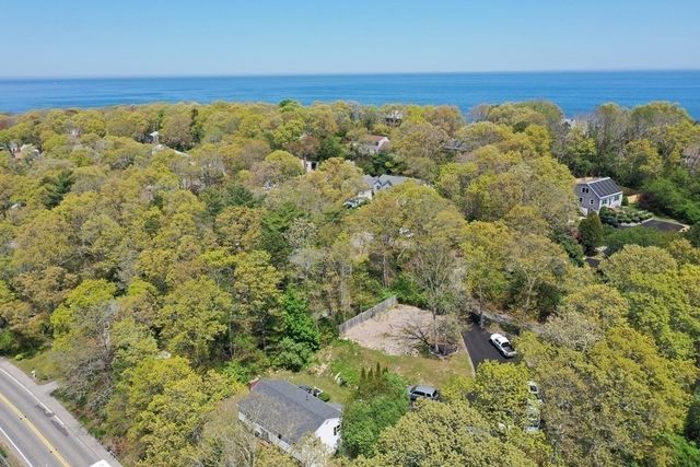 16 Ellisville Dr, Plymouth, MA 02360