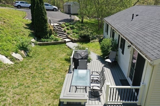 16 Ellisville Dr, Plymouth, MA 02360