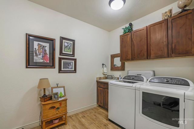 675 Canyon Park Ave, Twin Falls, ID 83301