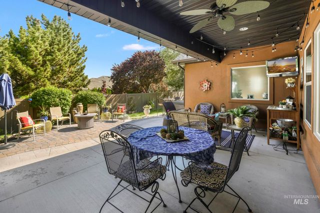 675 Canyon Park Ave, Twin Falls, ID 83301