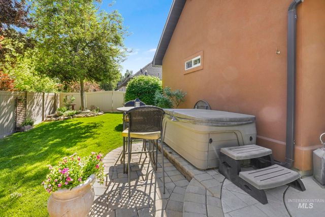 675 Canyon Park Ave, Twin Falls, ID 83301