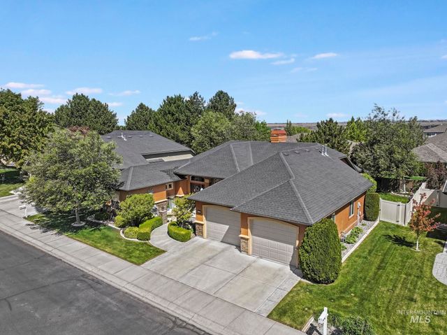 675 Canyon Park Ave, Twin Falls, ID 83301