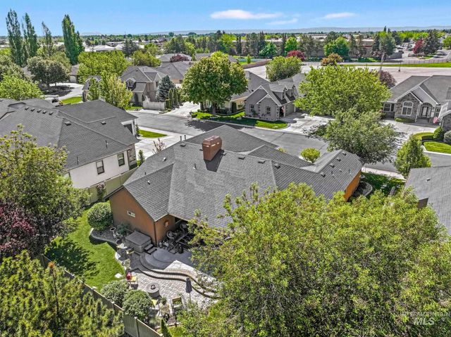 675 Canyon Park Ave, Twin Falls, ID 83301