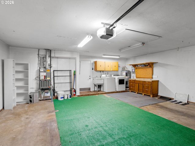 4832 REDWING Way, Lake Oswego, OR 97035