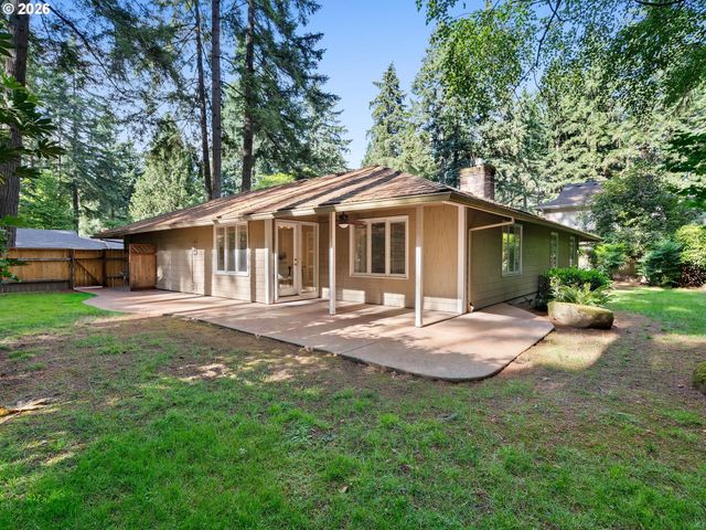 4832 REDWING Way, Lake Oswego, OR 97035