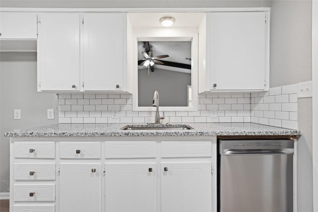 113 Goliad Street, Mcgregor, TX 76657