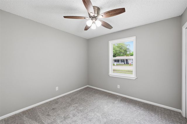 113 Goliad Street, Mcgregor, TX 76657