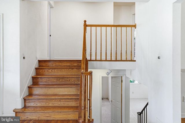 2026 DUMONT RD, Lutherville Timonium, MD 21093