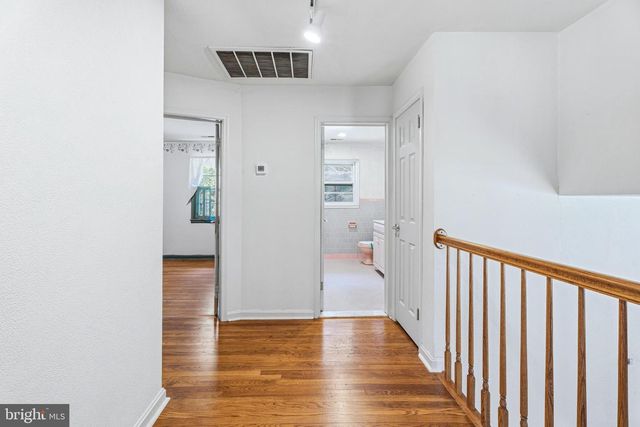 2026 DUMONT RD, Lutherville Timonium, MD 21093