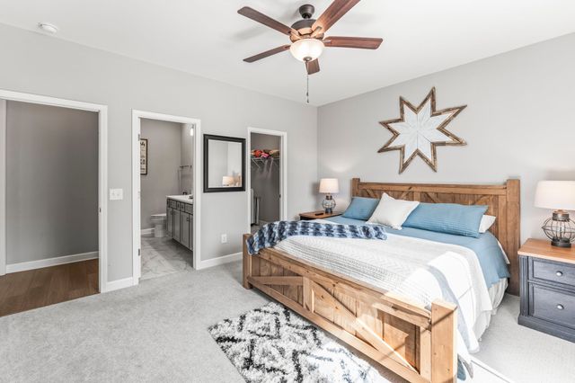 384 Evans Dr, Tullahoma, TN 37388