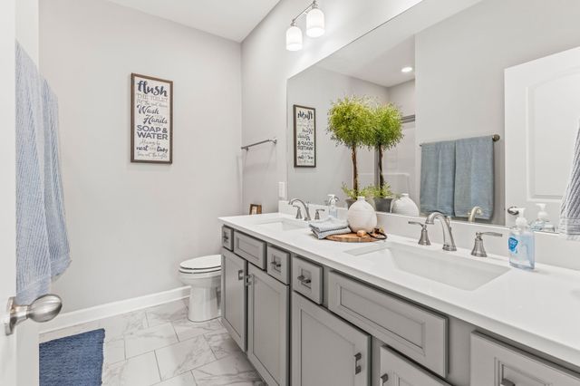 384 Evans Dr, Tullahoma, TN 37388