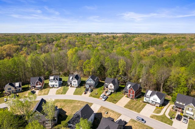 384 Evans Dr, Tullahoma, TN 37388