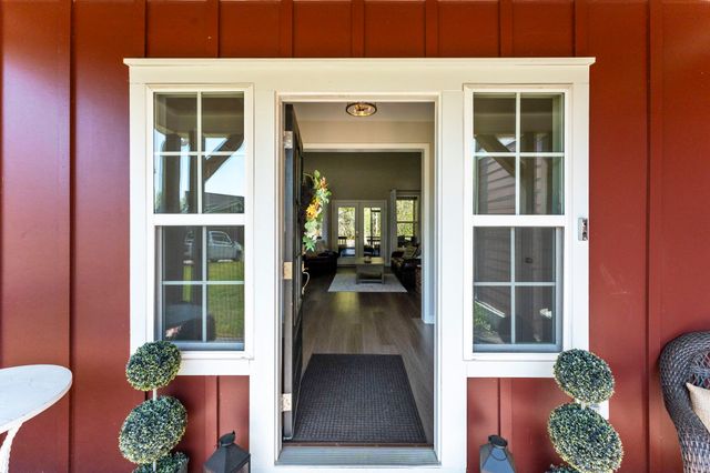 384 Evans Dr, Tullahoma, TN 37388