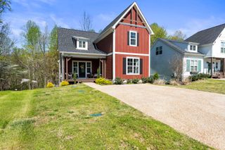 384 Evans Dr, Tullahoma, TN 37388