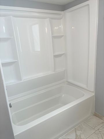 525 S Cherry Street, Itasca, IL 60143