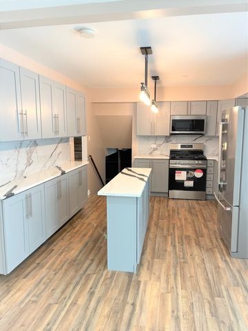 525 S Cherry Street, Itasca, IL 60143