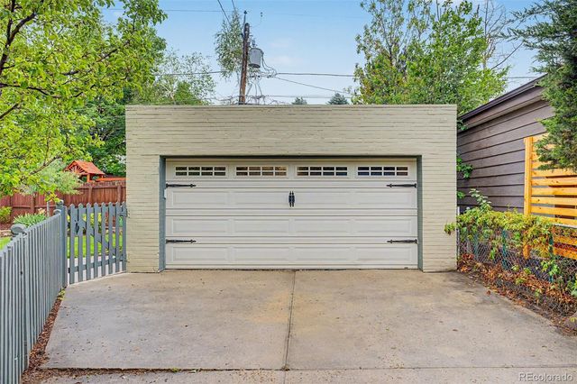500 Glencoe Street, Denver, CO 80220