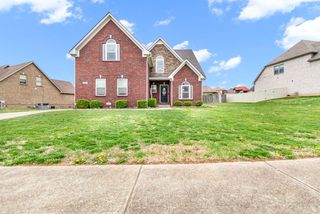 974 Terraceside Cir, Clarksville, TN 37040