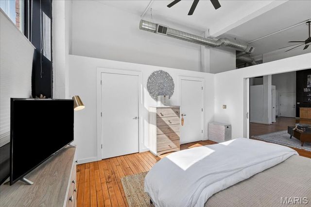 4242 Laclede Avenue 102, St Louis, MO 63108