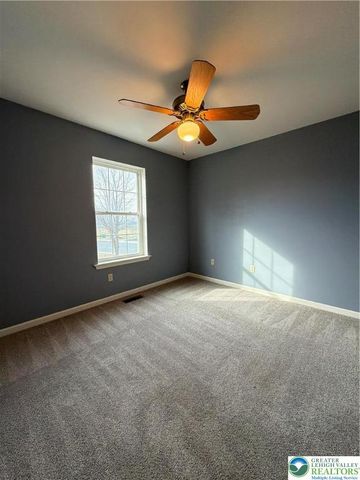 2718 Sequoia Drive, Macungie Boro, PA 18062