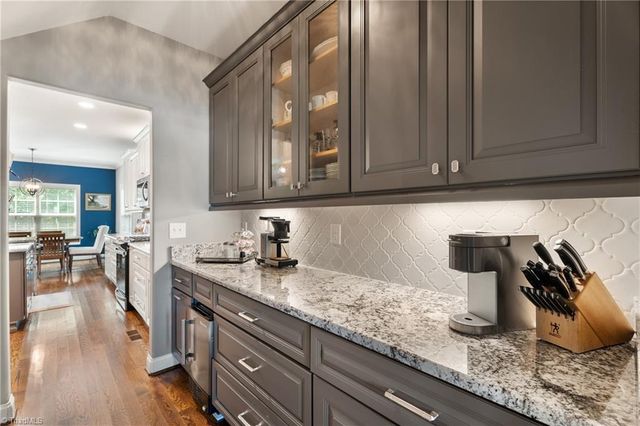 5690 Lauren Acres Court, Winston-salem, NC 27103