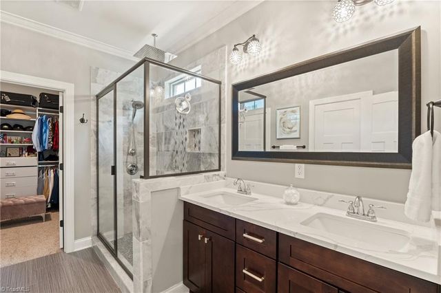 5690 Lauren Acres Court, Winston-salem, NC 27103