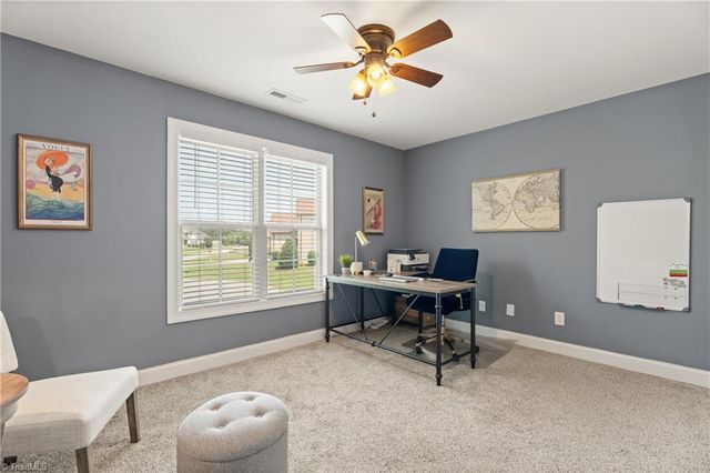 5690 Lauren Acres Court, Winston-salem, NC 27103