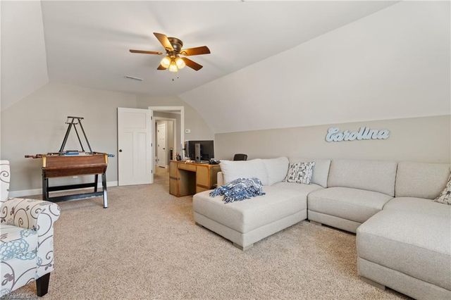 5690 Lauren Acres Court, Winston-salem, NC 27103