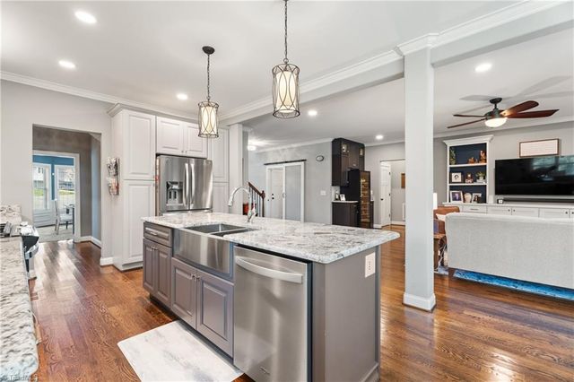 5690 Lauren Acres Court, Winston-salem, NC 27103
