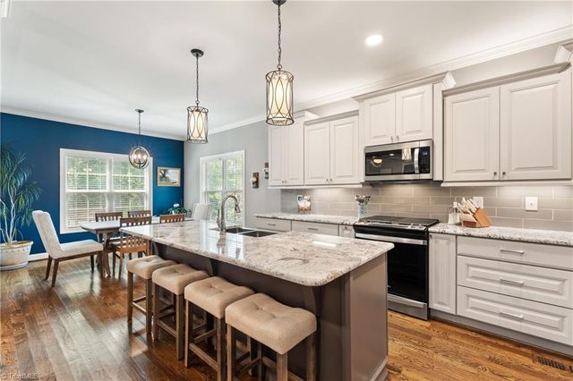 5690 Lauren Acres Court, Winston-salem, NC 27103