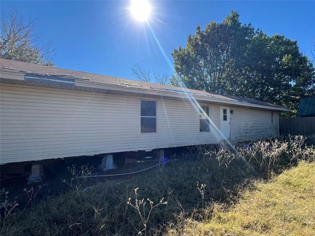 300 Rose Hill Road, Blooming Grove, TX 76626