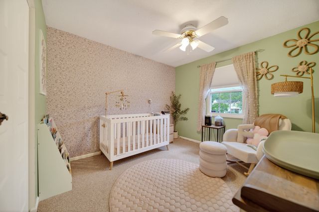 1146 APPLETREE Lane, Erie, PA 16509