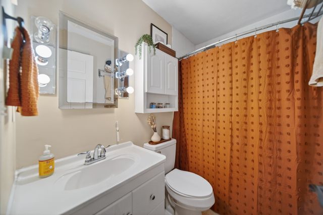 1146 APPLETREE Lane, Erie, PA 16509