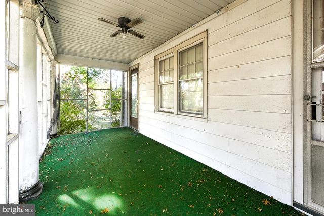629 E MAIN ST, Moorestown, NJ 08057