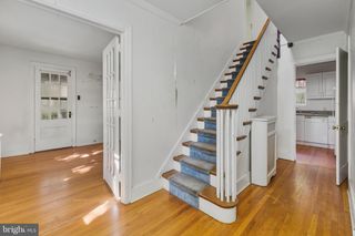 629 E MAIN ST, Moorestown, NJ 08057
