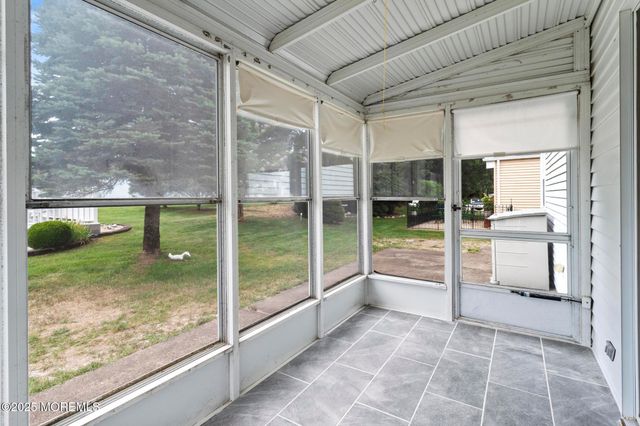 93 Paradise Boulevard, Toms River, NJ 08757