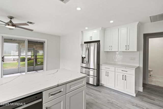 93 Paradise Boulevard, Toms River, NJ 08757