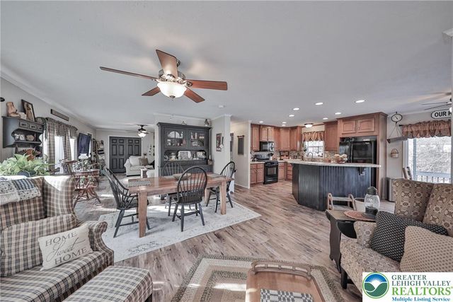 1242 Blue Mountain Circle Lot 29, Ross Twp, PA 18353