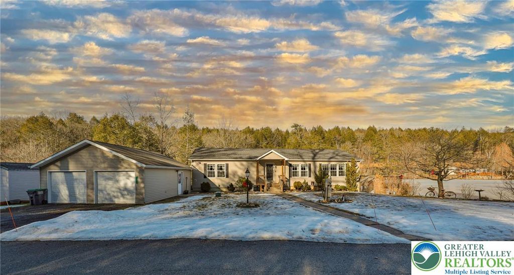 1242 Blue Mountain Circle Lot 29, Ross Twp, PA 18353