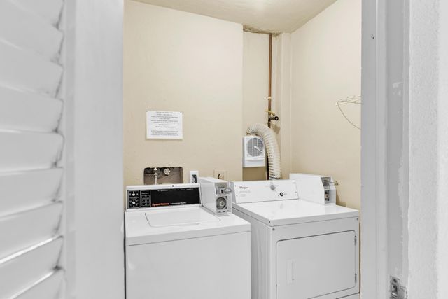 1069 Hillsboro Mile 401, Hillsboro Beach, FL 33062