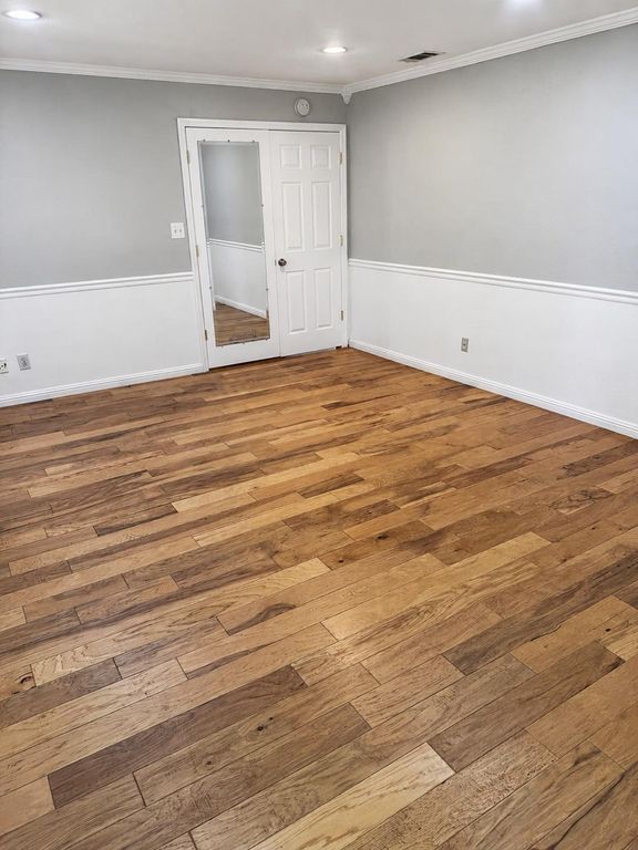 Image 17 of property listing at 3265 E Vartikian Avenue, Fresno, CA 93710