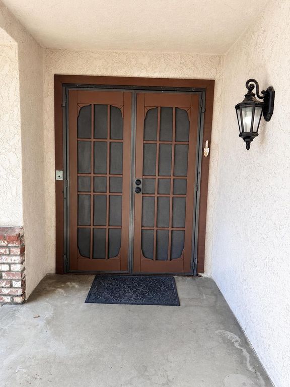Image 5 of property listing at 3265 E Vartikian Avenue, Fresno, CA 93710