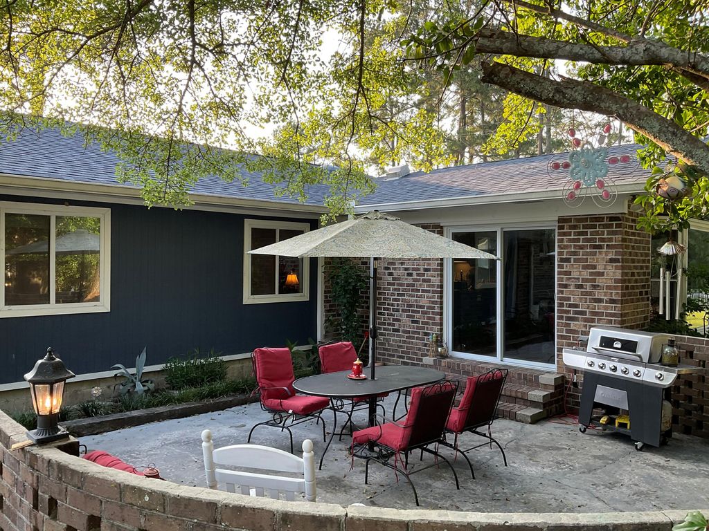 306 Park Street, Saint George, SC 29477